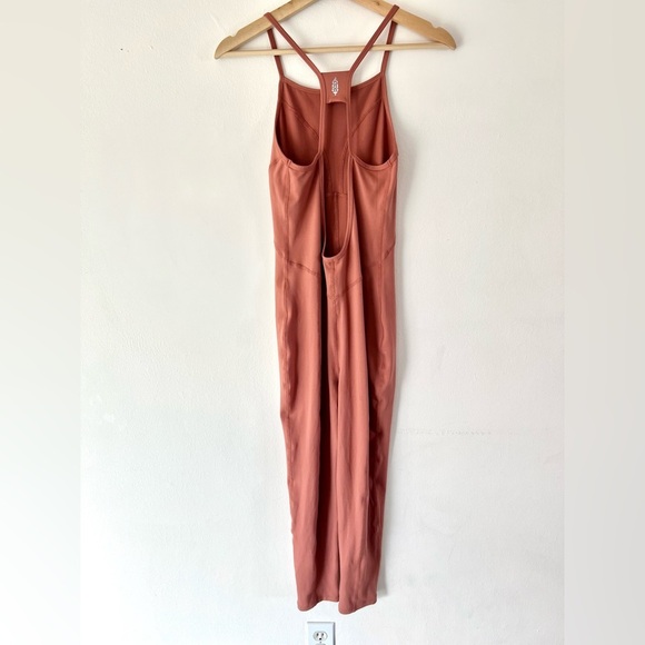 Free People Movement Side To Side Onesie Fitted Jumpsuit In Coral Clay Medium - Picture 6 of 10